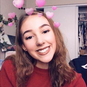 Meet your Posher, Brittney